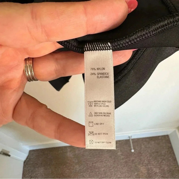 Spanx Shapewear Tank Black Size 3X - Picture 3 of 4